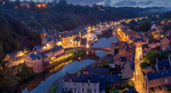In France, many Internet cables were cut overnight, leading to a deterioration in communications in the country.
