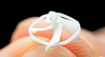 The world’s smallest free-flying robot has been created in the US – it has no electronics